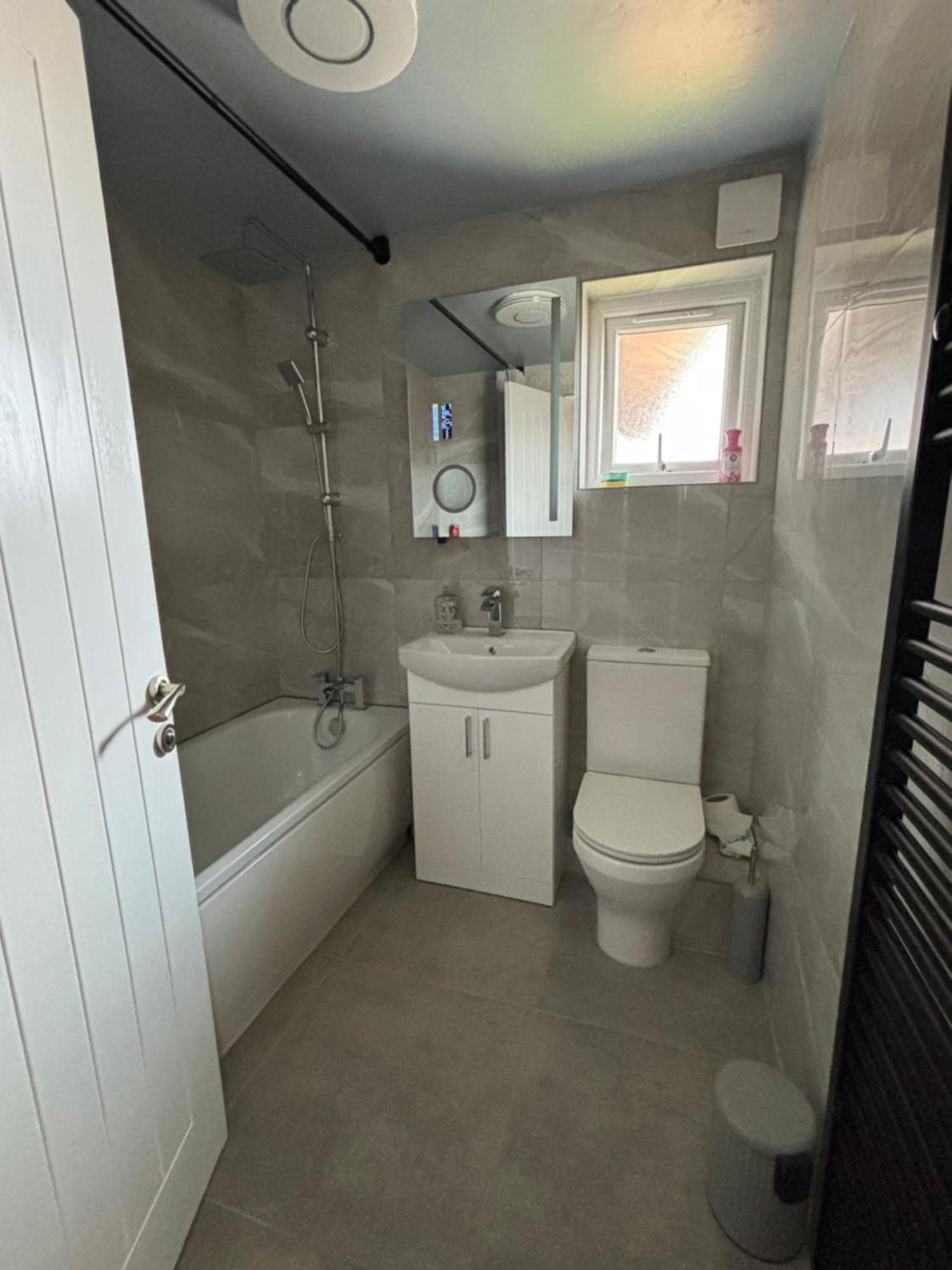 Modern Luxury Apartment Liverpool Eksteriør billede